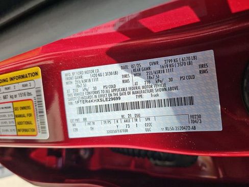 Used 2025 Ford Ranger Lariat w/ FX4 Off-Road Package image 33