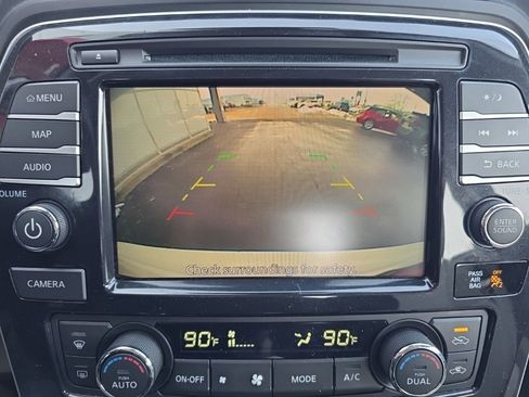 Used 2023 Nissan Maxima SV w/ Floor Mat Group image 21