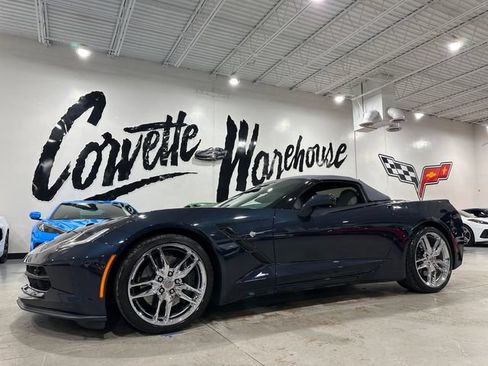 Used 2016 Chevrolet Corvette Stingray Convertible w/ 2LT Preferred Equipment Group RWD image 4