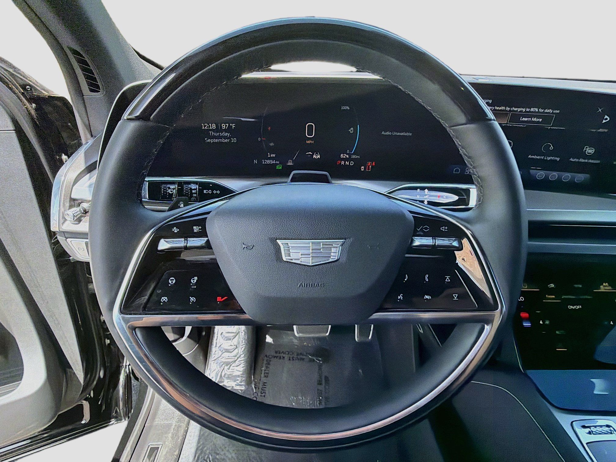Certified 2026 Cadillac Vistiq Luxury AWD/4WD image 11