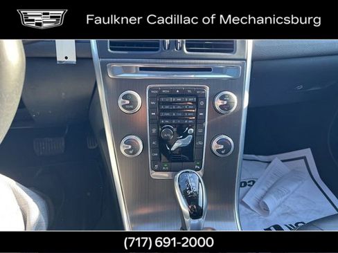 Used 2016 Volvo XC60 T6 image 19