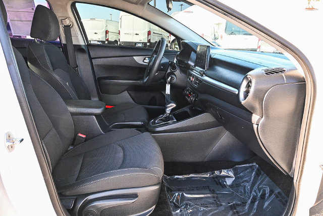 Used 2019 Kia Forte LXS FWD image 19
