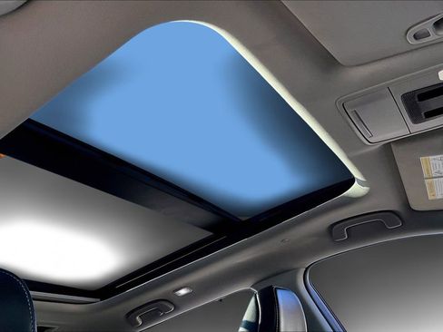 Used 2024 Honda Pilot Touring image 22