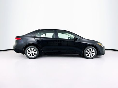 Used 2026 Toyota Corolla LE FWD image 10