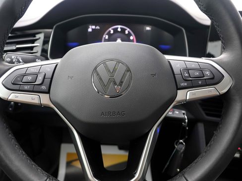 Used 2025 Volkswagen Jetta S image 23