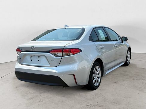 Used 2024 Toyota Corolla LE FWD image 3