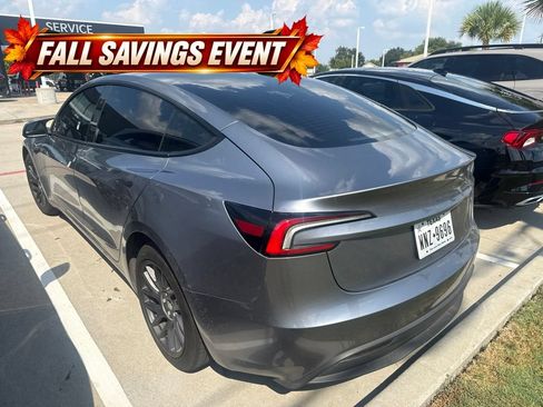 Used 2025 Tesla Model 3 Long Range RWD image 3
