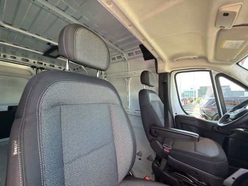 New 2026 RAM ProMaster 1500 w/ Convenience Group FWD image 29