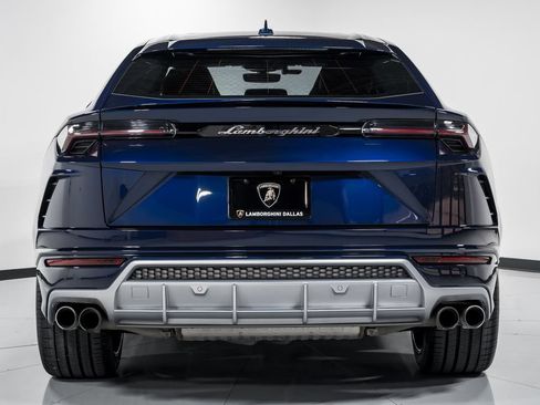 Used 2021 Lamborghini Urus AWD/4WD image 4