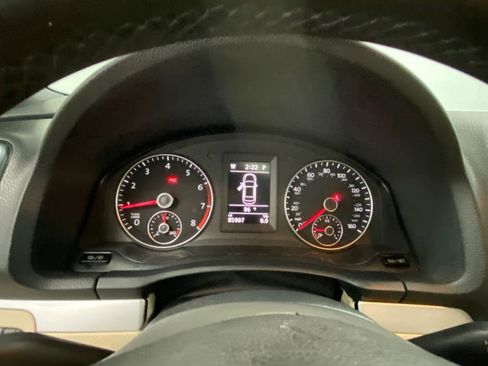 Used 2016 Volkswagen Eos Komfort image 41