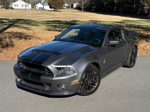 Used 2013 Ford Mustang Shelby GT500 image 6
