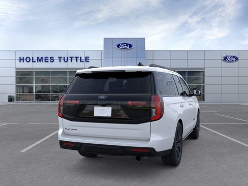 New 2026 Ford Expedition Platinum w/ Stealth Appearance Package AWD/4WD image 8