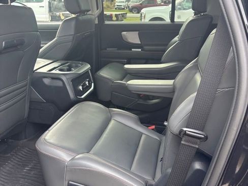 Certified 2025 Ford Expedition Active RWD image 6