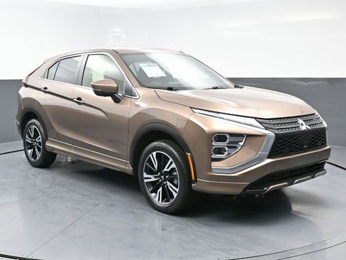 Used 2023 Mitsubishi Eclipse Cross SEL image 3