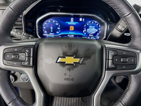 Used 2022 Chevrolet Silverado 1500 LT image 16
