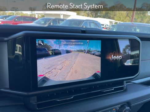 New 2025 Jeep Gladiator Rubicon w/ Convenience Group image 28