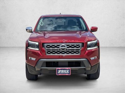 Used 2024 Nissan Frontier SL RWD image 2