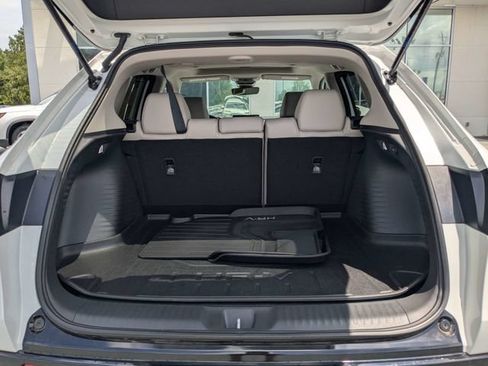 Used 2026 Honda HR-V EX-L image 11
