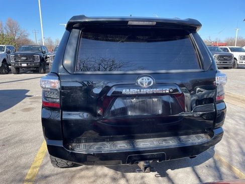 Used 2014 Toyota 4Runner SR5 image 8