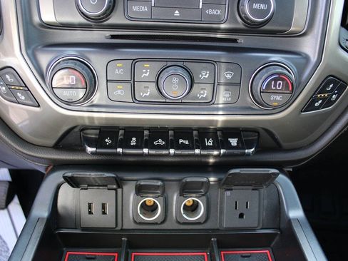 Used 2019 Chevrolet Silverado 3500 High Country w/ Duramax Plus Package AWD/4WD image 33