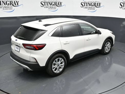 Used 2023 Ford Escape Active w/ Tech Pack #2 FWD image 24