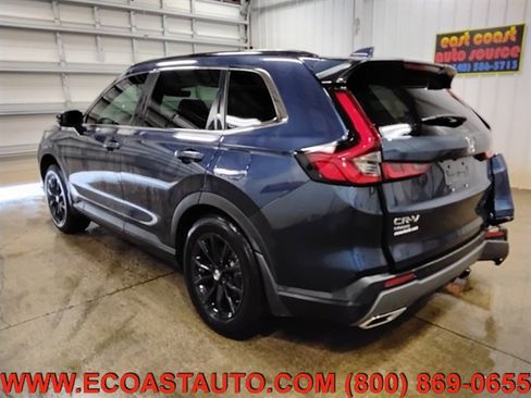 Used 2025 Honda CR-V Sport-L image 6