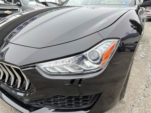 Used 2019 Maserati Ghibli RWD image 3