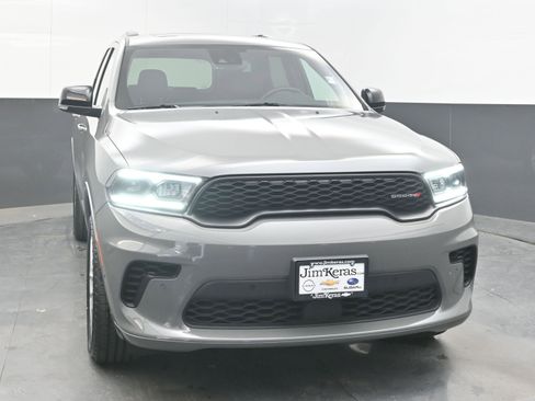 Used 2025 Dodge Durango GT AWD/4WD image 3