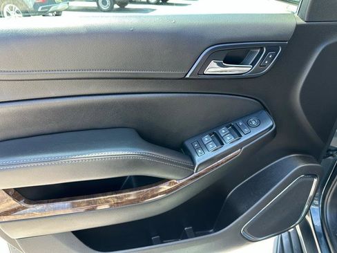 Used 2020 Chevrolet Tahoe LS w/ Enhanced Driver Alert Package image 14