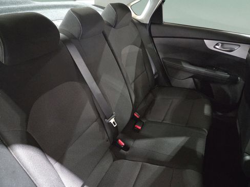 Used 2024 Kia Forte LXS image 27