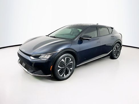 Used 2023 Kia EV6 Wind w/ Wind Technology Package image 3