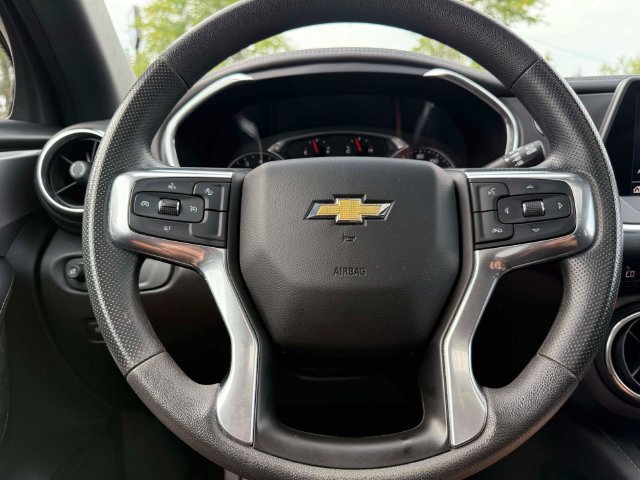 Used 2021 Chevrolet Blazer LT AWD/4WD image 21