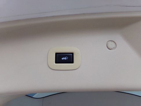 Used 2013 INFINITI QX56 4WD w/ Deluxe Touring Pkg image 28