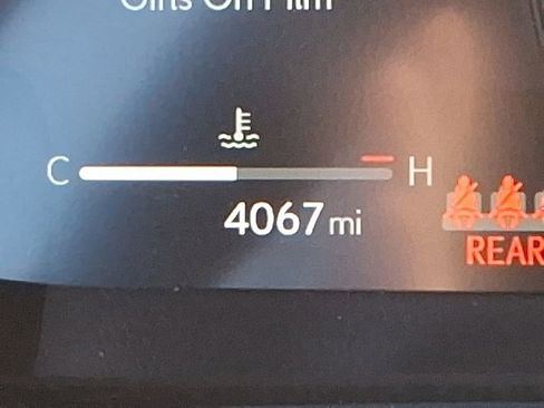 Certified 2025 Lexus UX 300h AWD w/ Accessory Package (Z1) image 21