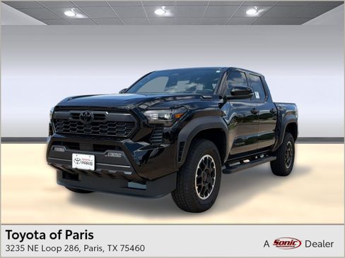 Used 2026 Toyota Tacoma TRD Off-Road w/ TRD Off Road Upgrade Package AWD/4WD image 1
