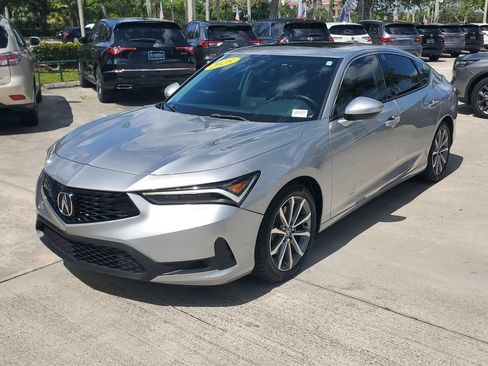 Used 2025 Acura Integra FWD image 3