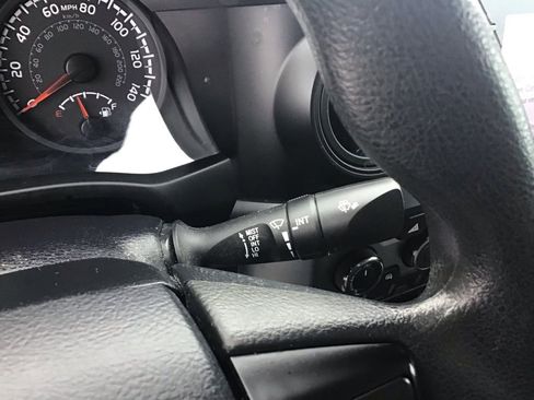 Used 2023 Toyota Tacoma SR image 29