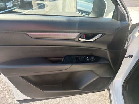 Used 2017 MAZDA CX-5 Touring AWD/4WD image 11