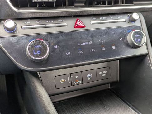 Used 2025 Hyundai Sonata SEL image 20