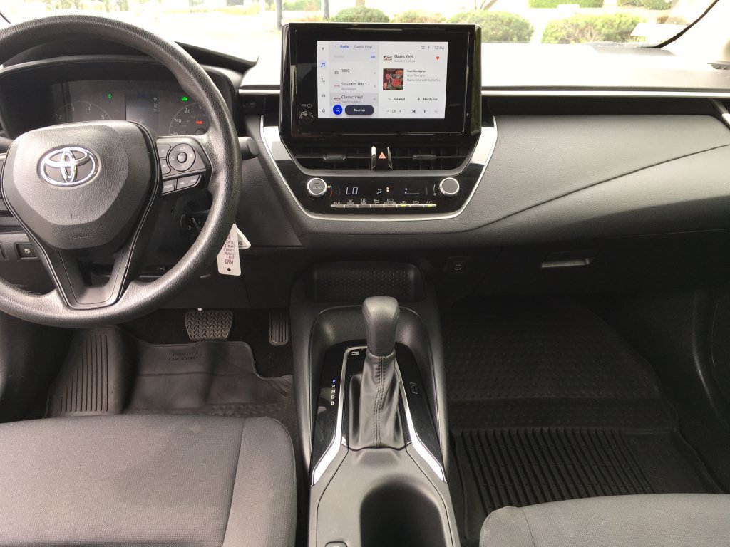 Used 2024 Toyota Corolla LE FWD image 22