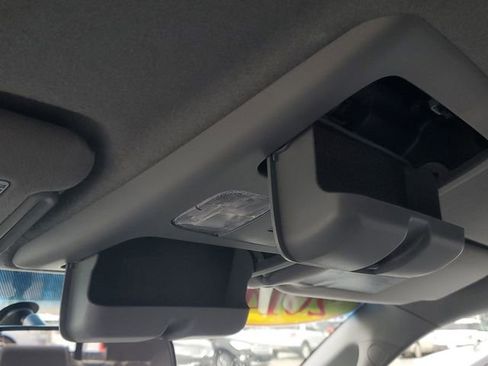 Used 2014 Toyota Tacoma PreRunner w/ SR5 Package image 23