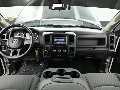 Used 2019 RAM 1500 Express w/ Express Value Package AWD/4WD image 26