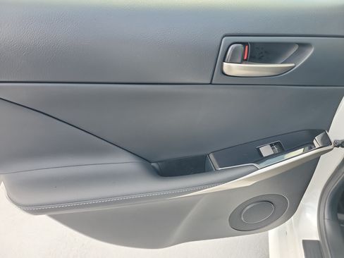 Used 2019 Lexus IS 300 w/ Navigation Package RWD image 10