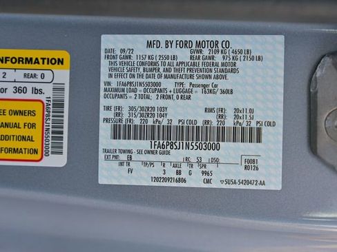 Used 2022 Ford Mustang Shelby GT500 w/ Carbon Fiber Track Pack image 52