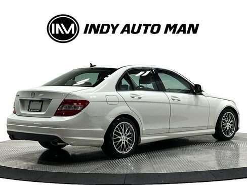 Used 2009 Mercedes-Benz C 300 Sedan image 4