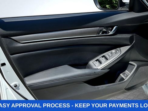 Used 2022 Honda Accord LX image 24