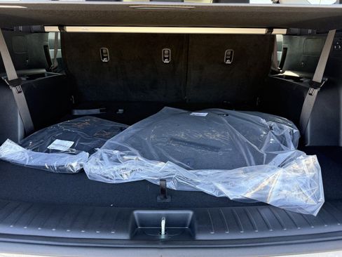 New 2025 Kia Sorento S w/ Panoramic Sunroof Package image 13