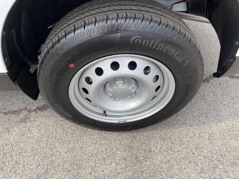 New 2026 Ford Maverick XL image 17