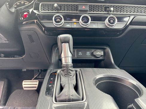 Used 2025 Honda Civic Sport image 18