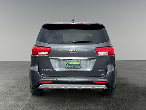 Used 2018 Kia Sedona SX Limited FWD image 8